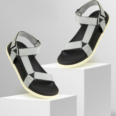 Laxus 700 Trek Comfort Sandal